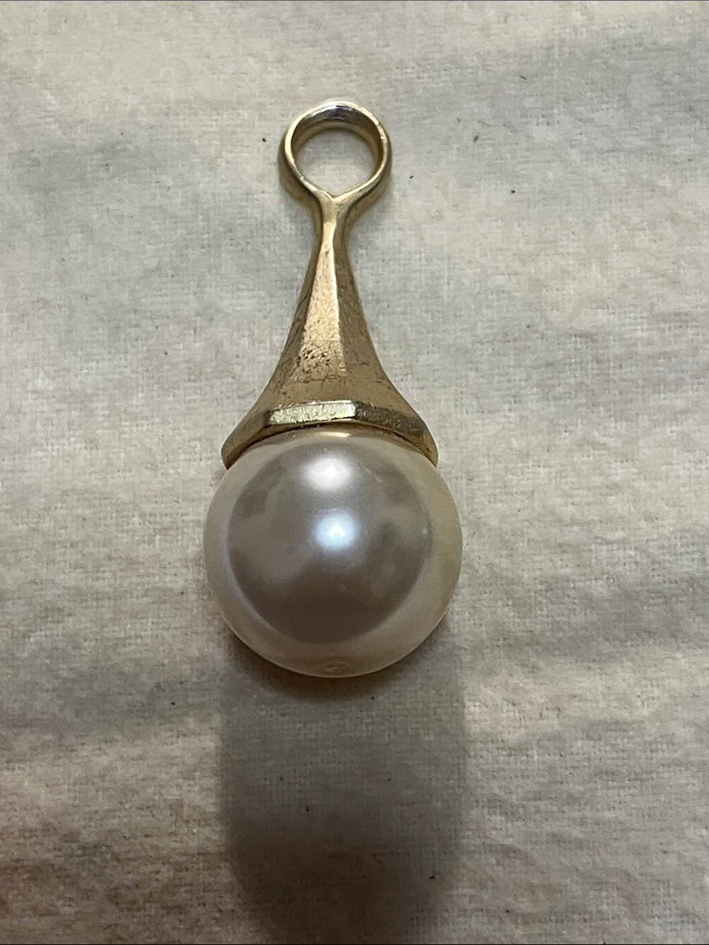 Vintage Gold Pearl Drop Pendant - Cream